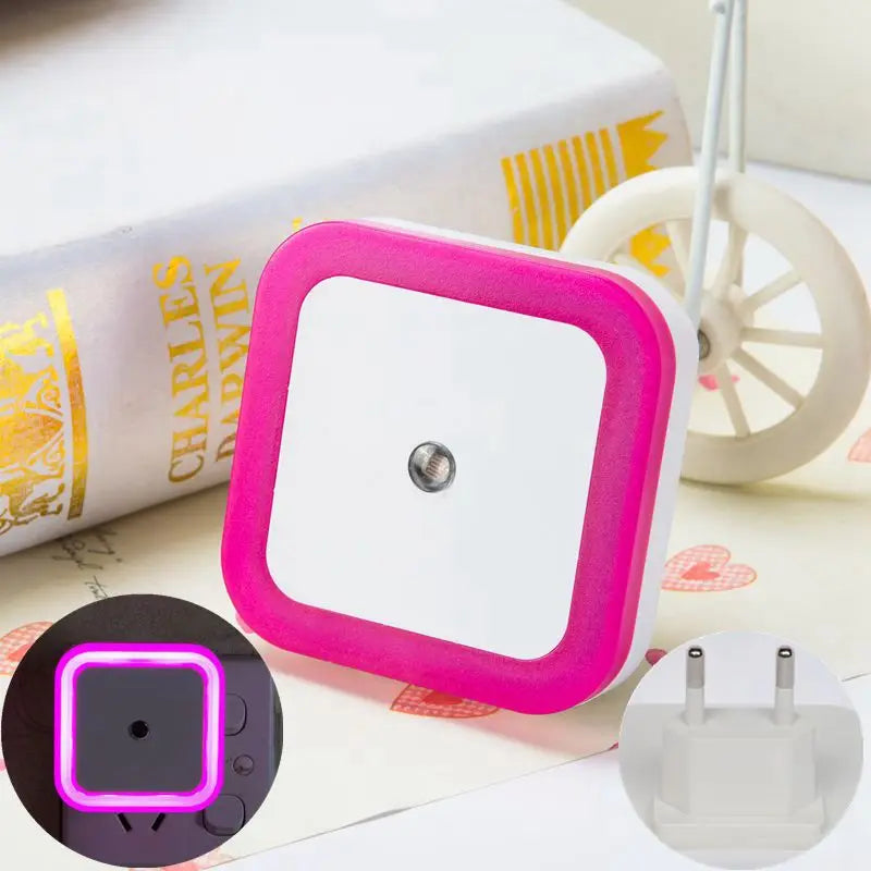 LED Plug-In Night Light with Auto Light Sensor
